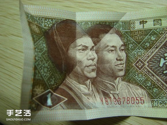 纸币折纸照相机图解 美金折相机的折法详解 -  www.shouyihuo.com