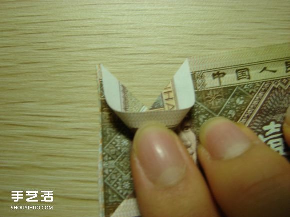 纸币折纸照相机图解 美金折相机的折法详解 -  www.shouyihuo.com