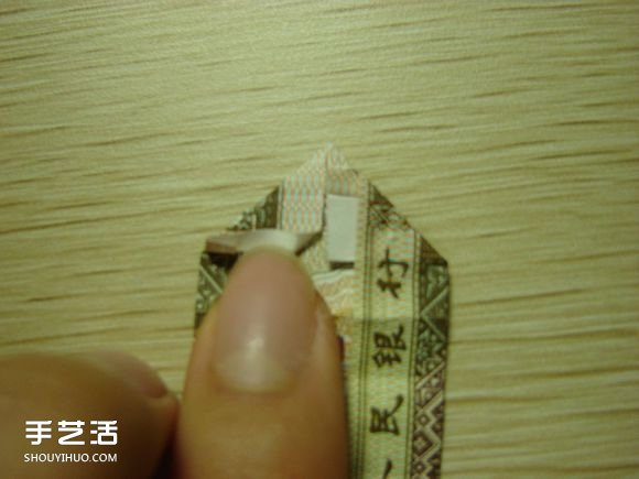 纸币折纸照相机图解 美金折相机的折法详解 -  www.shouyihuo.com