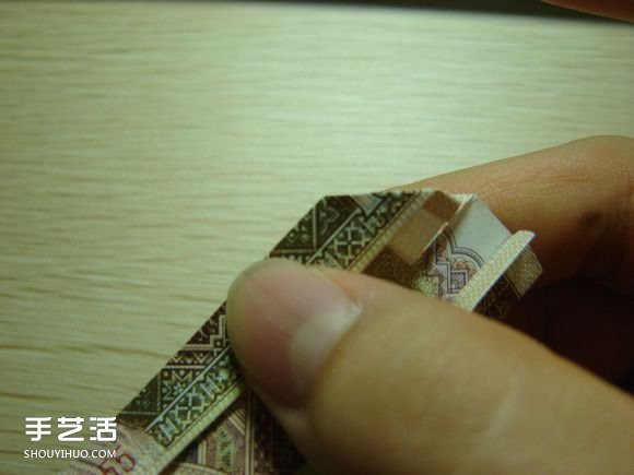 纸币折纸照相机图解 美金折相机的折法详解 -  www.shouyihuo.com