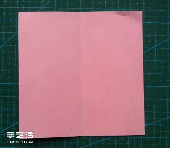 儿童折纸裙子图解教程 简单小裙子的折叠方法 -  www.shouyihuo.com
