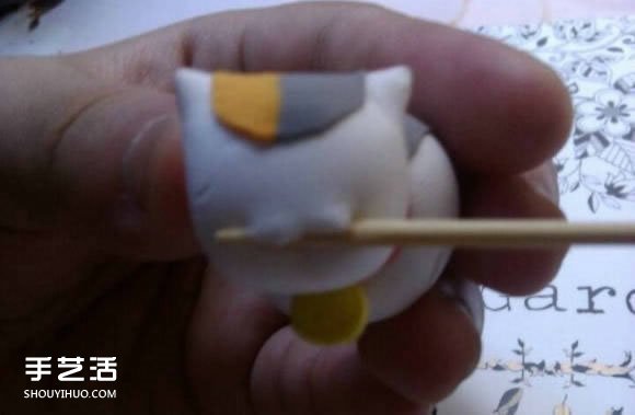 超轻粘土招财猫教程 找食的招财猫粘土DIY -  www.shouyihuo.com
