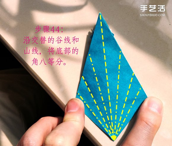 叶上之蛙折叠方法图解 折纸叶子上的青蛙过程 -  www.shouyihuo.com