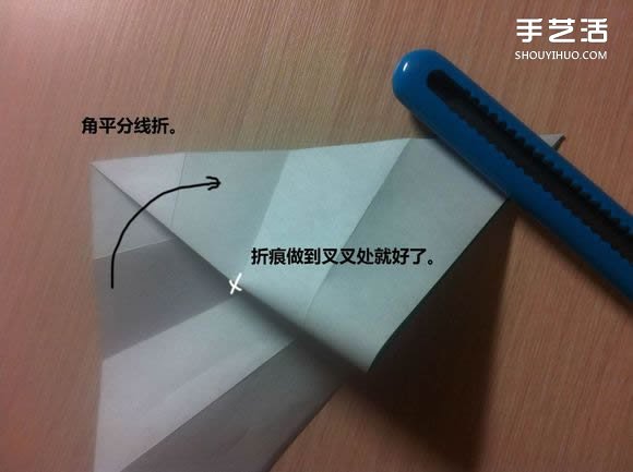 白天鹅折纸图解教程 纸折天鹅的方法步骤 -  www.shouyihuo.com