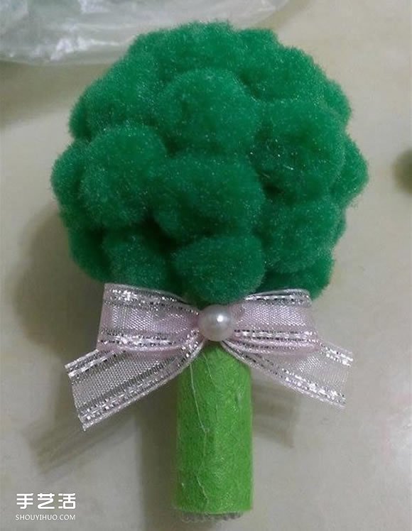 自制婚礼伴手礼的方法 可爱花菜钥匙圈挂件DIY -  www.shouyihuo.com