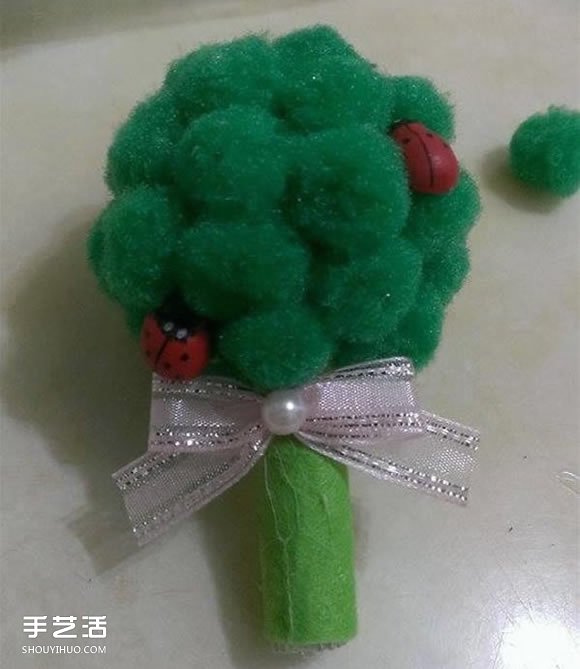 自制婚礼伴手礼的方法 可爱花菜钥匙圈挂件DIY -  www.shouyihuo.com
