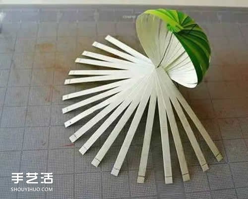 卡纸灯笼制作方法图解 怎么用卡纸做灯笼教程 -  www.shouyihuo.com