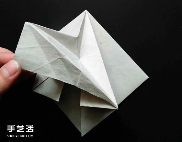 超复杂折纸鲨鱼图解 立体鲨鱼的折法详细步骤 -  www.shouyihuo.com