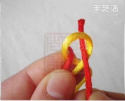 金刚结手链编法图解 金刚结编手链的步骤简单 -  www.shouyihuo.com