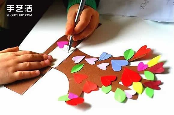 幼儿园母亲节礼物：“五指连心树”手工制作 -  www.shouyihuo.com