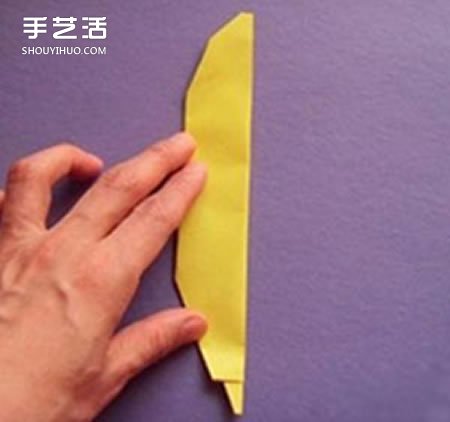 简单香蕉的折法图解 幼儿园香蕉折纸教程 -  www.shouyihuo.com