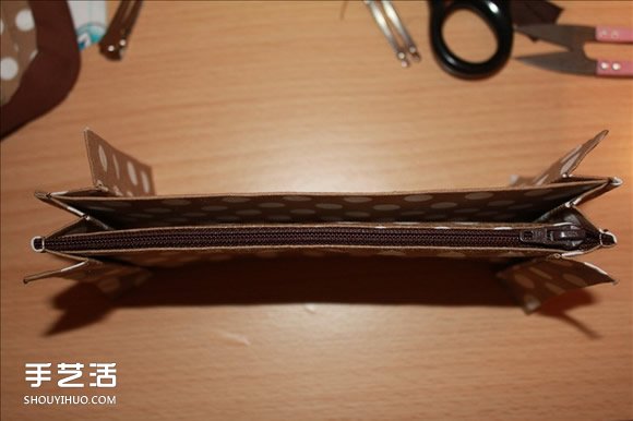 长款风琴钱包制作教程 褐花麻布长钱包DIY图解 -  www.shouyihuo.com