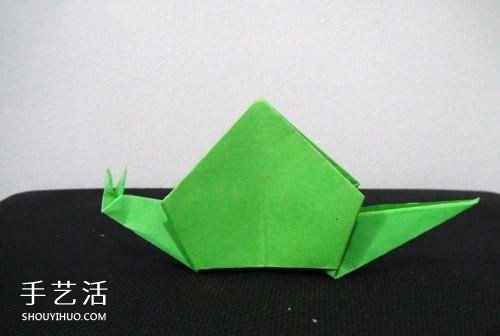 儿童折纸蜗牛的方法 简单蜗牛的折法图解 -  www.shouyihuo.com