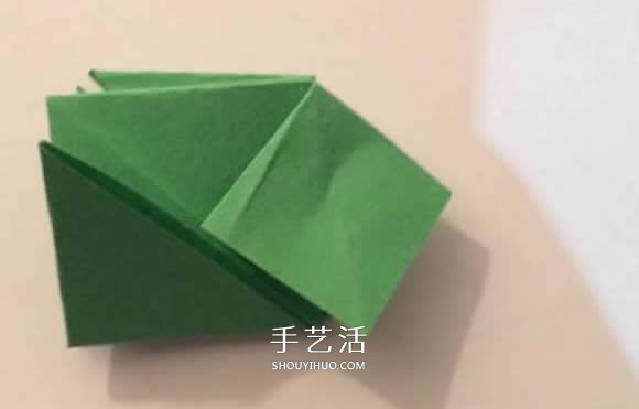 母亲节简单爱心折纸 爱心的折法图解教程 -  www.shouyihuo.com