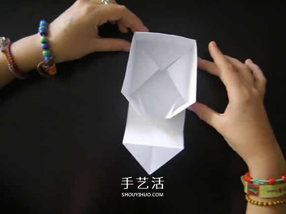 有盖正方形盒子的折法 如何折方形纸盒图解 -  www.shouyihuo.com