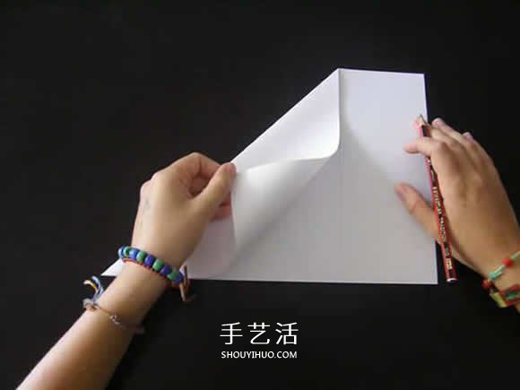 有盖正方形盒子的折法 如何折方形纸盒图解 -  www.shouyihuo.com