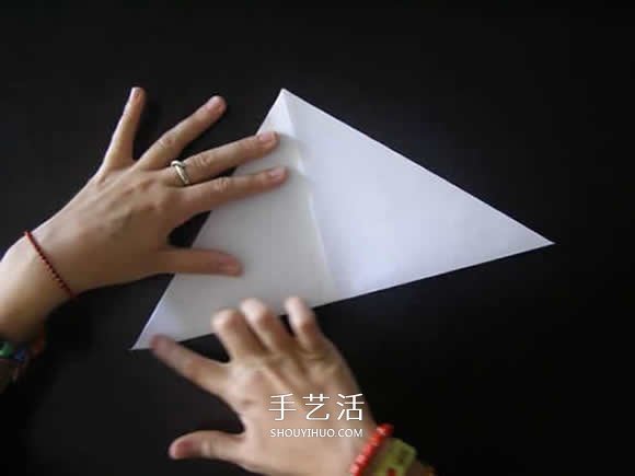 有盖正方形盒子的折法 如何折方形纸盒图解 -  www.shouyihuo.com