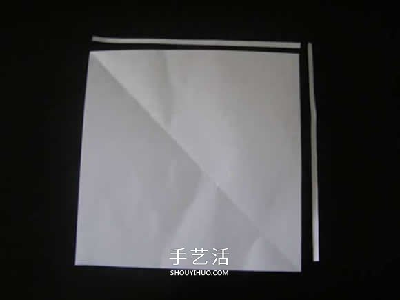 有盖正方形盒子的折法 如何折方形纸盒图解 -  www.shouyihuo.com