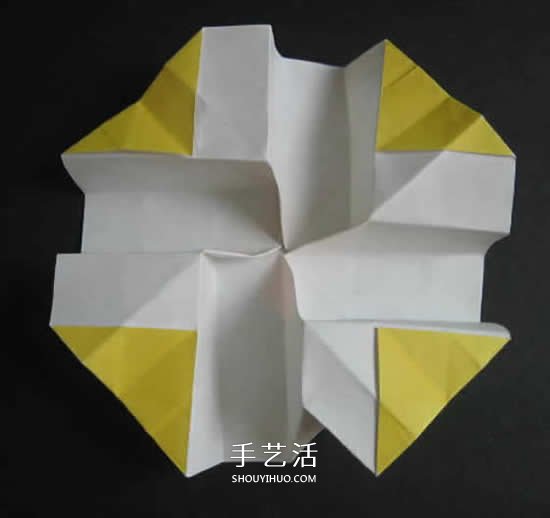 手工玫瑰花的折法图解 超详细折纸玫瑰步骤图 -  www.shouyihuo.com