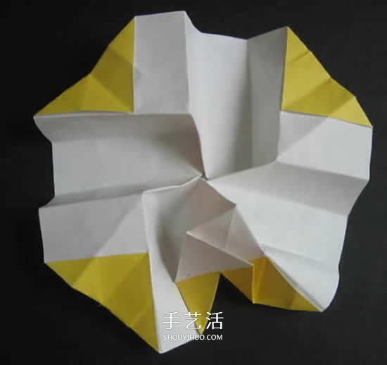 手工玫瑰花的折法图解 超详细折纸玫瑰步骤图 -  www.shouyihuo.com