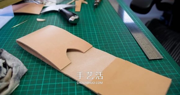 带卡包功能手机套DIY 自制皮革卡包手机套教程 -  www.shouyihuo.com