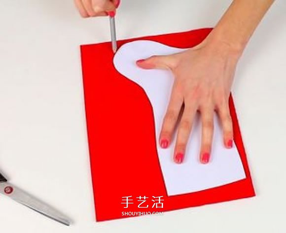不织布圣诞袜制作方法 手工布艺圣诞袜子DIY -  www.shouyihuo.com