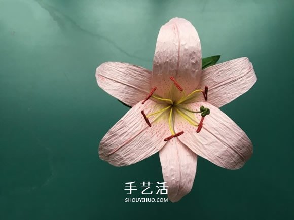 手工百合花制作方法 简单纸百合花的折法图解 -  www.shouyihuo.com