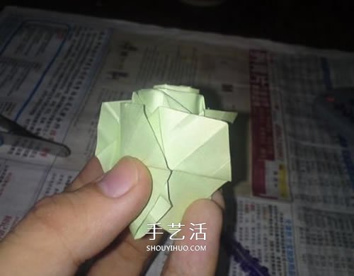 美丽又复杂玫瑰花折纸 NS玫瑰折纸实拍图解 -  www.shouyihuo.com