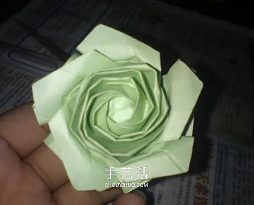 美丽又复杂玫瑰花折纸 NS玫瑰折纸实拍图解 -  www.shouyihuo.com