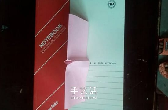 香槟玫瑰的折法图解 折纸香槟玫瑰的方法过程 -  www.shouyihuo.com