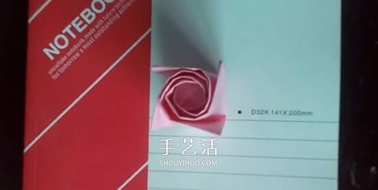 香槟玫瑰的折法图解 折纸香槟玫瑰的方法过程 -  www.shouyihuo.com
