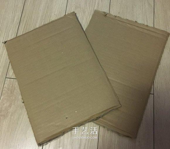 自制大圣诞树的方法 瓦楞纸制作大立体圣诞树 -  www.shouyihuo.com
