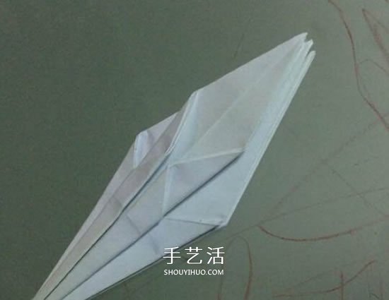 纸百合花的折法图解 折百合花的方法步骤 -  www.shouyihuo.com