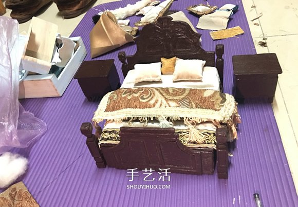 纯手工迷你家具 呈现欧洲三个时期的室内环境 -  www.shouyihuo.com