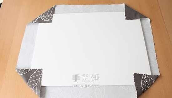 简易不织布装饰画制作 手工布艺装饰画DIY图解 -  www.shouyihuo.com