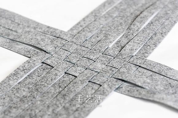 布条编织收纳篮图解 布艺收纳篮的编织方法 -  www.shouyihuo.com