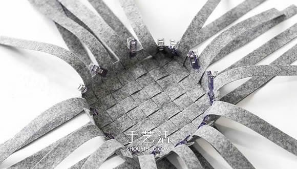 布条编织收纳篮图解 布艺收纳篮的编织方法 -  www.shouyihuo.com