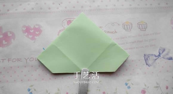 钻石玫瑰的折法图解 怎么折钻石玫瑰的教程 -  www.shouyihuo.com