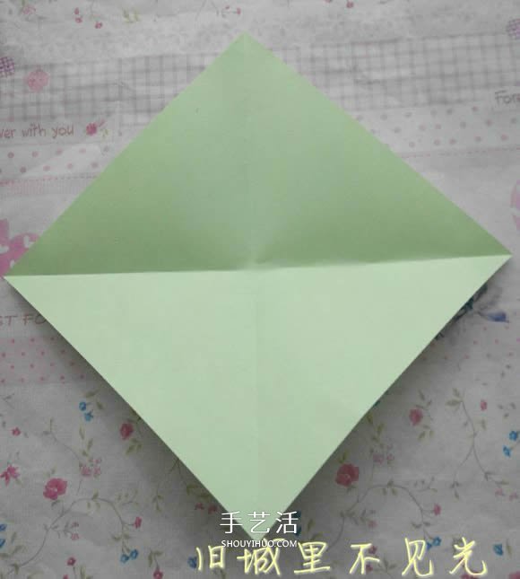 钻石玫瑰的折法图解 怎么折钻石玫瑰的教程 -  www.shouyihuo.com