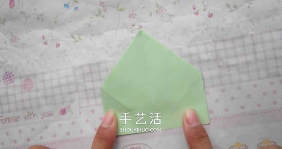 钻石玫瑰的折法图解 怎么折钻石玫瑰的教程 -  www.shouyihuo.com