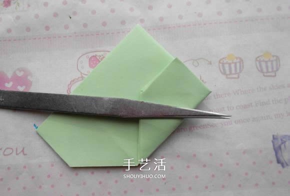 钻石玫瑰的折法图解 怎么折钻石玫瑰的教程 -  www.shouyihuo.com