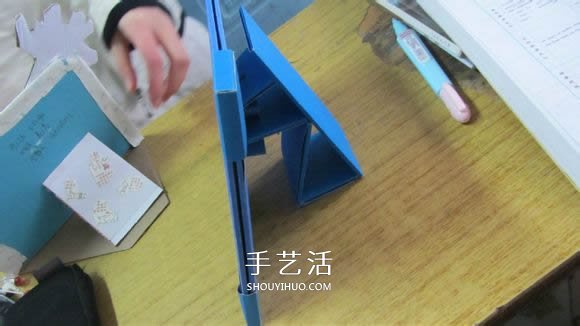 自制纸相框的方法图解 DIY纸相框怎么做教程 -  www.shouyihuo.com