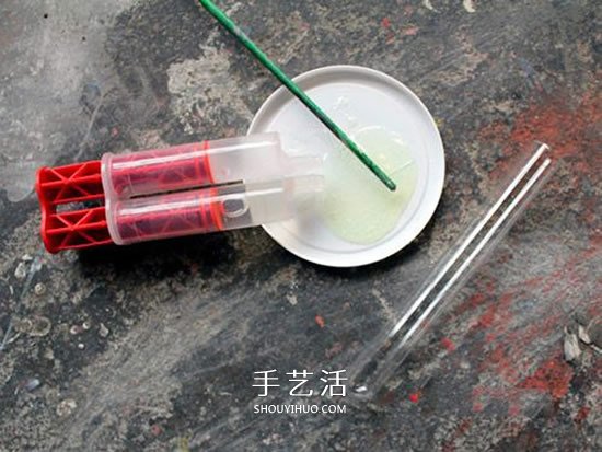 黄铜管和玻璃试管DIY制作优雅的花瓶图解 -  www.shouyihuo.com