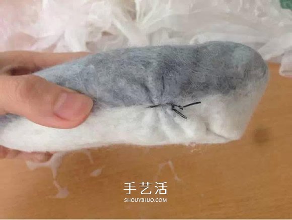 羊毛毡鲨鱼钥匙包DIY 羊毛毡钥匙包的制作方法 -  www.shouyihuo.com