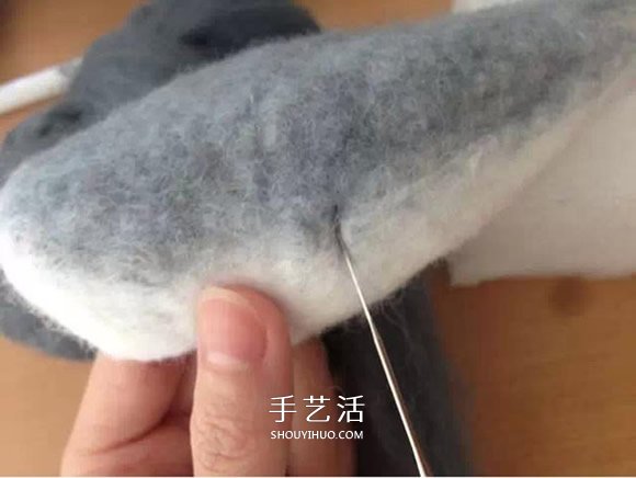 羊毛毡鲨鱼钥匙包DIY 羊毛毡钥匙包的制作方法 -  www.shouyihuo.com