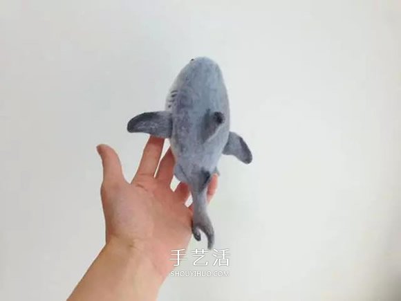 羊毛毡鲨鱼钥匙包DIY 羊毛毡钥匙包的制作方法 -  www.shouyihuo.com