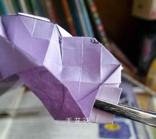 贝利尔玫瑰的折法图解 怎么折纸贝利尔玫瑰 -  www.shouyihuo.com