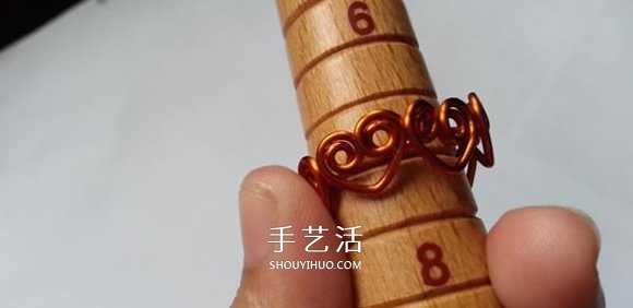 情人节送女友的心连心戒指DIY制作图解 -  www.shouyihuo.com