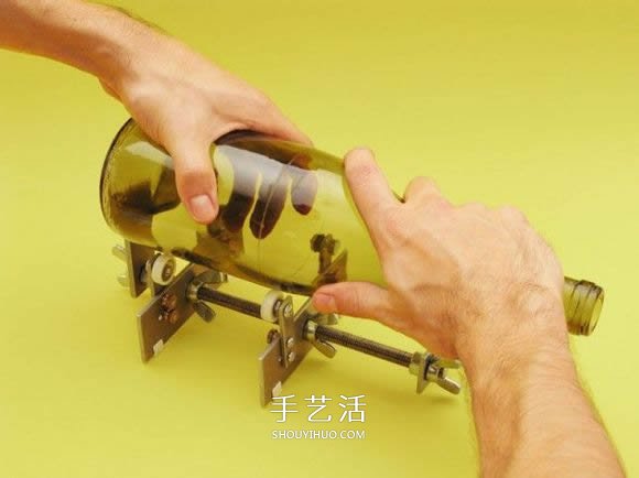 红酒瓶子废物利用 DIY手工制作漂亮的酒杯 -  www.shouyihuo.com