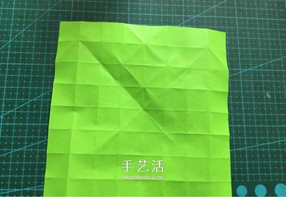 拼图零片的折纸方法 手工折纸拼图的图解教程 -  www.shouyihuo.com